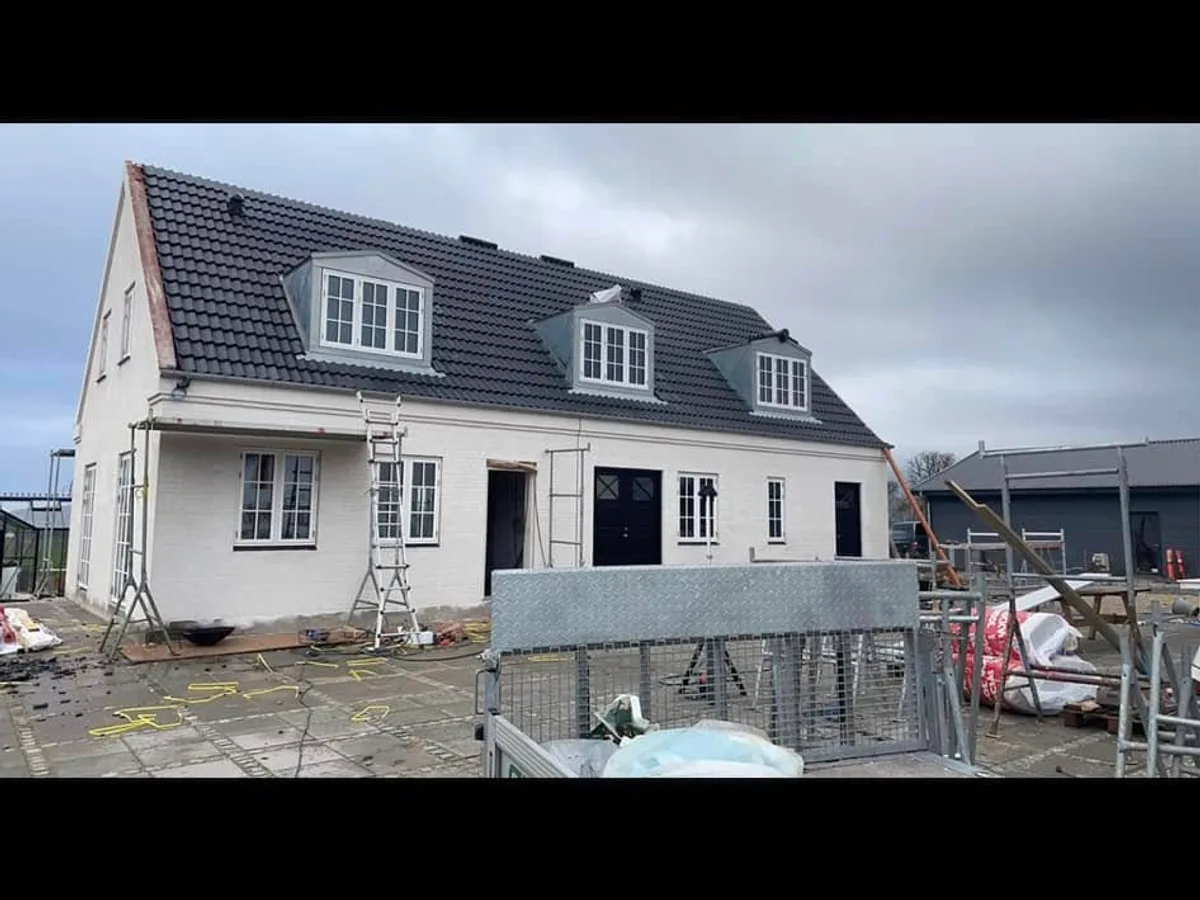 Ny kvist og tagarbejde på villa
